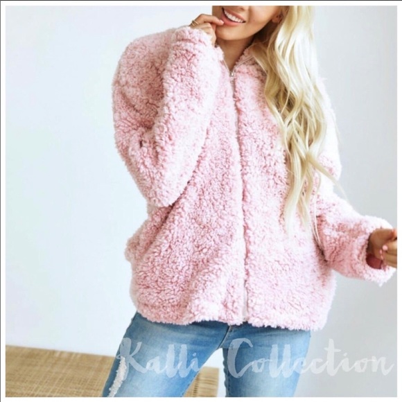 Kalli Collection Jackets & Blazers - 🎉BIG SALE!!🎉BLUSH PINK FAUX FUR SHERPA COAT!!